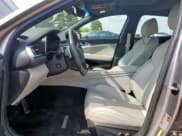 ✅ 2022 Genesis G70 2.0T • VIN: KMTG34TA8NU103900 • Лот: 71026305. Опубликован ранее на Copart с пробегом 46 114 миль. Бесплатный доступ к архиву аукционных продаж из США и подробный отчёт об истории автомобиля на DreamBid. Изображение 7.