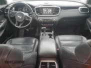 ✅ 2017 Kia Sorento EX • VIN: 5XYPH4A54HG294193 • Lot: 82706765. Listed on Copart with 154,196 mi. Free auction sales archive from the USA and detailed vehicle history report at DreamBid. Image 8.