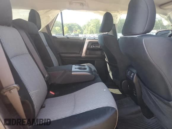 ✅ 2017 Toyota 4Runner TRD Off Road Premium • VIN: JTEBU5JR9H5430143 • Lot: 80208125. Listed on Copart with 123,124 mi. Free auction sales archive from the USA and detailed vehicle history report at DreamBid. Image 11.