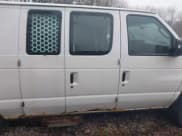 ✅ 2012 Ford Econoline Cargo Super Duty Commercial • VIN: 1FTSS3EL3CDA79510 • Lot: 41515380. Wystawiony na IAAI z przebiegiem 217 109 mil. Bezpłatny archiwum sprzedaży aukcyjnych z USA i szczegółowy raport historii pojazdu na DreamBid. Zdjęcie 13.