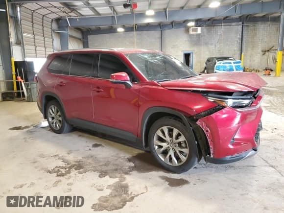 ✅ 2024 Toyota Highlander XLE • VIN: 5TDAAAB56RS012745 • Лот: 70451455. Опубликован ранее на Copart с пробегом 26 023 миль. Бесплатный доступ к архиву аукционных продаж из США и подробный отчёт об истории автомобиля на DreamBid. Изображение 4.