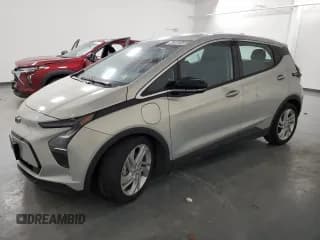 ✅ 2023 Chevrolet Bolt EV 1LT • VIN: 1G1FW6S0XP4177093 • Лот: 47200545. Опубликован ранее на Copart с пробегом 38 512 миль. Бесплатный доступ к архиву аукционных продаж из США и подробный отчёт об истории автомобиля на DreamBid. Изображение 1.