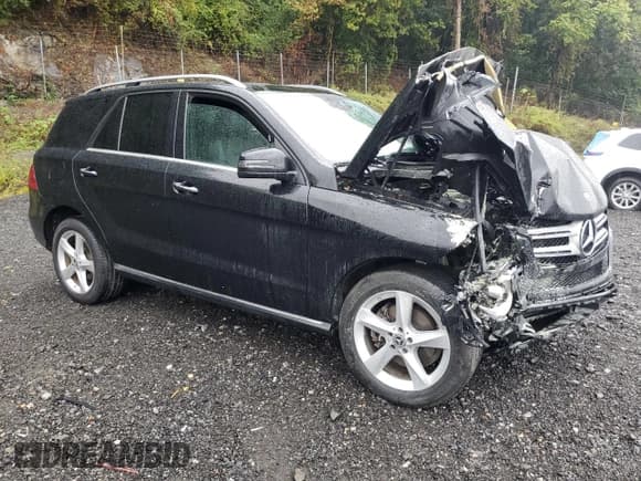 ✅ 2018 Mercedes-Benz GLE 350 • VIN: 4JGDA5HB7JB179169 • Lot: 81753555. Listed on Copart with 94,119 mi. Free auction sales archive from the USA and detailed vehicle history report at DreamBid. Image 4.