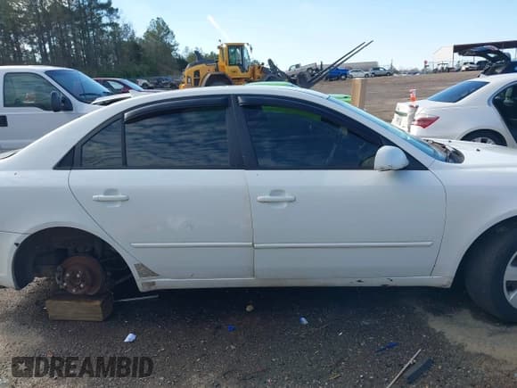 ✅ 2009 Hyundai Sonata GLS • VIN: 5NPET46F09H470450 • Лот: 41310835. Опубликован ранее на IAAI с пробегом 181 944 миль. Бесплатный доступ к архиву аукционных продаж из США и подробный отчёт об истории автомобиля на DreamBid. Изображение 13.