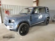 ✅ 2020 Land Rover Defender SE • VIN: SALEP7EUXL2020490 • Lot: 64925185. Wystawiony na Copart z przebiegiem 104 952 mil. Bezpłatny archiwum sprzedaży aukcyjnych z USA i szczegółowy raport historii pojazdu na DreamBid. Zdjęcie 1.