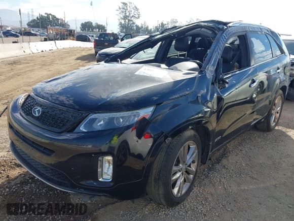 ✅ 2014 Kia Sorento SX Limited • VIN: 5XYKWDA74EG456210 • Лот: 43055555. Опубликован ранее на IAAI с пробегом 151 702 миль. Бесплатный доступ к архиву аукционных продаж из США и подробный отчёт об истории автомобиля на DreamBid. Изображение 2.