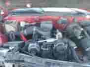 1997 Chevrolet Silverado 1500 z VIN 2GCEK19R5V1290268, wystawiony jako IAAI lot #43485965 z przebiegiem 192 915 mil mil oraz . Historia ofert i sprzedaży dostępna na DreamBid. Obrazek 10.