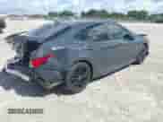 2025 Toyota Camry LE z VIN 4T1DAACK2SU117877, wystawiony jako IAAI lot #42668305 z przebiegiem 9 001 mil mil oraz . Historia ofert i sprzedaży dostępna na DreamBid. Obrazek 4.