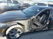 ✅ 2018 BMW 3 Series 330i • VIN: WBA8B9G58JNV00332 • Lot: 43117071. Wystawiony na IAAI z przebiegiem 112 882 mil. Bezpłatny archiwum sprzedaży aukcyjnych z USA i szczegółowy raport historii pojazdu na DreamBid. Zdjęcie 6.