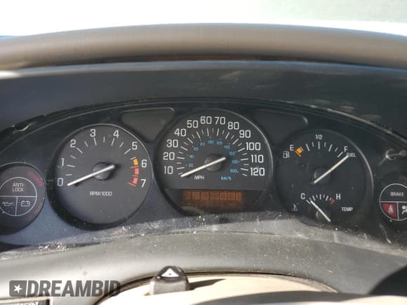 ✅ 2000 Buick Regal LS • VIN: 2G4WB55K5Y1208138 • Lot: 92348635. Listed on Copart with Not provided. Free auction sales archive from the USA and detailed vehicle history report at DreamBid. Image 9.