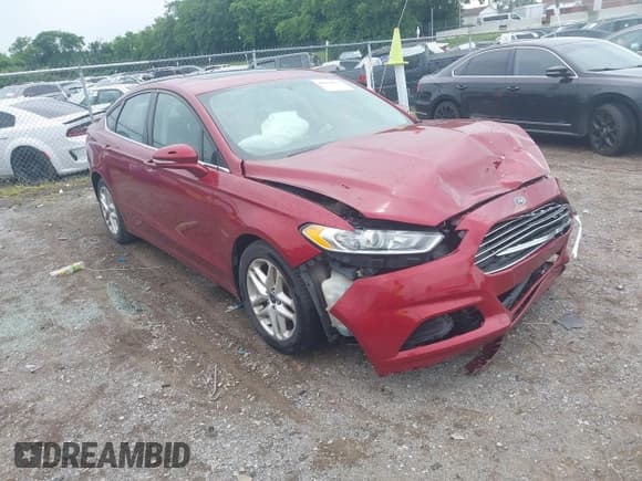 ✅ 2016 Ford Fusion SE • VIN: 3FA6P0H72GR182520 • Lot: 42414804. Listed on IAAI with 118,017 mi. Free auction sales archive from the USA and detailed vehicle history report at DreamBid. Image 1.