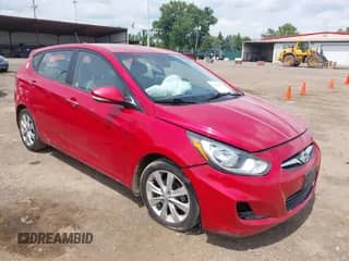 2013 Hyundai Accent SE with VIN KMHCU5AE2DU078105, listed as a IAAI auction lot 42888953 with 110,452 mi miles and . Bid and sale history available at DreamBid. Image 1.