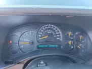 ✅ 2004 Chevrolet Suburban LT • VIN: 3GNFK16Z34G266492 • Lot: 90103875. Listed on Copart with 215,482 mi. Free auction sales archive from the USA and detailed vehicle history report at DreamBid. Image 9.