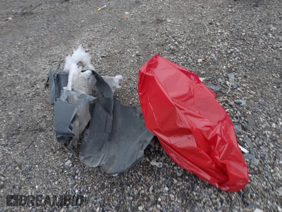 ✅ 2013 Ford Explorer XLT • VIN: 1FM5K8D82DGA70381 • Lot: 43661903. Wystawiony na IAAI z przebiegiem 221 751 mil. Bezpłatny archiwum sprzedaży aukcyjnych z USA i szczegółowy raport historii pojazdu na DreamBid. Zdjęcie 12.