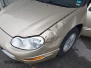✅ 2000 Chrysler Concorde LXi • VIN: 2C3HD36J9YH272065 • Лот: 43751297. Опубликован ранее на IAAI с пробегом 268 278 миль. Бесплатный доступ к архиву аукционных продаж из США и подробный отчёт об истории автомобиля на DreamBid. Изображение 6.