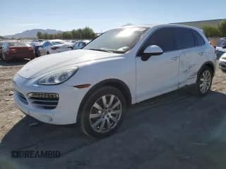 ✅ 2014 Porsche Cayenne • VIN: WP1AA2A24ELA97284 • Lot: 80156305. Wystawiony na Copart z przebiegiem 141 182 mil. Bezpłatny archiwum sprzedaży aukcyjnych z USA i szczegółowy raport historii pojazdu na DreamBid. Zdjęcie 1.