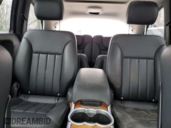 ✅ 2008 Mercedes-Benz R 3.5L • VIN: 4JGCB65EX8A086790 • Lot: 51023835. Listed on Copart with 146,701 mi. Free auction sales archive from the USA and detailed vehicle history report at DreamBid. Image 10.