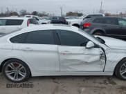 ✅ 2018 BMW 4 Series 440i • VIN: WBA4J5C56JBF07087 • Lot: 41421921. Wystawiony na IAAI z przebiegiem 61 601 mil. Bezpłatny archiwum sprzedaży aukcyjnych z USA i szczegółowy raport historii pojazdu na DreamBid. Zdjęcie 13.