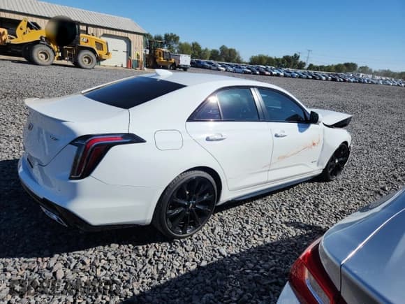 ✅ 2021 Cadillac CT4 V-Series • VIN: 1G6DD5RL6M0146685 • Lot: 86170725. Listed on Copart with 39,101 mi. Free auction sales archive from the USA and detailed vehicle history report at DreamBid. Image 3.