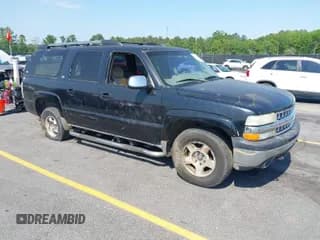 ✅ 2002 Chevrolet Suburban LT • VIN: 3GNFK16Z92G278272 • Lot: 42073331. Wystawiony na IAAI z przebiegiem 443 324 mil. Bezpłatny archiwum sprzedaży aukcyjnych z USA i szczegółowy raport historii pojazdu na DreamBid. Zdjęcie 1.