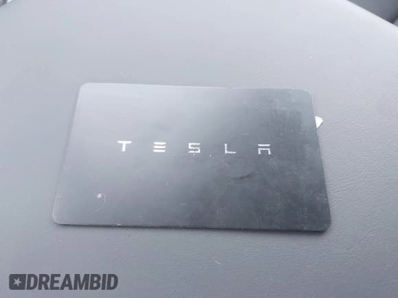 ✅ 2024 Tesla Cybertruck Cyberbeast • VIN: 7G2CEHEE3RA052538 • Lot: 43562131. Listed on IAAI with 60 mi. Free auction sales archive from the USA and detailed vehicle history report at DreamBid. Image 11.