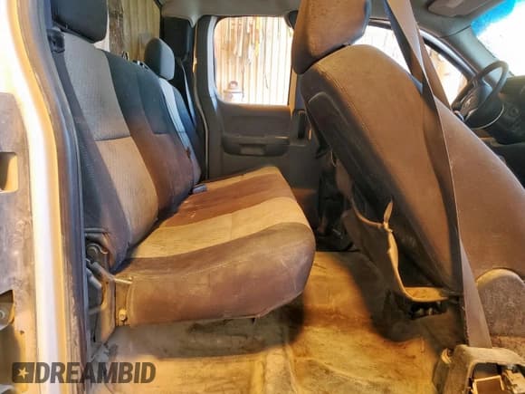 ✅ 2008 Chevrolet Silverado 1500 1LT • VIN: 2GCEC19J081131945 • Lot: 90699475. Listed on Copart with Not provided. Free auction sales archive from the USA and detailed vehicle history report at DreamBid. Image 10.