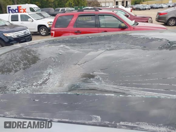 ✅ 2016 Land Rover Range Rover Evoque HSE • VIN: SALVR2BG2GH088782 • Lot: 43381243. Listed on IAAI with 91,889 mi. Free auction sales archive from the USA and detailed vehicle history report at DreamBid. Image 6.