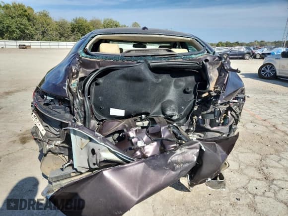 ✅ 2011 Jaguar XF Premium • VIN: SAJWA0GB9BLR83004 • Lot: 89836695. Listed on Copart with 115,946 mi. Free auction sales archive from the USA and detailed vehicle history report at DreamBid. Image 6.