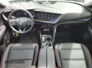 ✅ 2022 Buick Envision Essence • VIN: LRBFZPR41ND163656 • Lot: 57248915. Wystawiony na Copart z przebiegiem 12 504 mil. Bezpłatny archiwum sprzedaży aukcyjnych z USA i szczegółowy raport historii pojazdu na DreamBid. Zdjęcie 8.