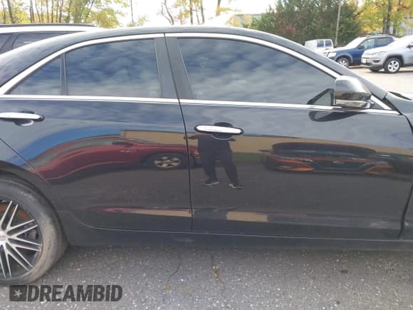 ✅ 2014 Cadillac ATS Luxury • VIN: 1G6AH5S34E0110657 • Lot: 43493376. Wystawiony na IAAI z przebiegiem 116 671 mil. Bezpłatny archiwum sprzedaży aukcyjnych z USA i szczegółowy raport historii pojazdu na DreamBid. Zdjęcie 12.