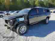 2024 Chevrolet Suburban LT z VIN 1GNSCCKD4RR192203, wystawiony jako Copart lot #73304094 z przebiegiem 14 731 mil mil oraz Szkoda całkowita • Salvage title. Historia ofert i sprzedaży dostępna na DreamBid. Obrazek 1.