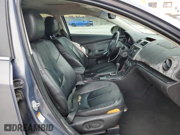 ✅ 2010 Mazda 6 S Grand Touring • VIN: 1YVHZ8CB9A5M49082 • Lot: 64242825. Wystawiony na Copart z przebiegiem 169 425 mil. Bezpłatny archiwum sprzedaży aukcyjnych z USA i szczegółowy raport historii pojazdu na DreamBid. Zdjęcie 7.