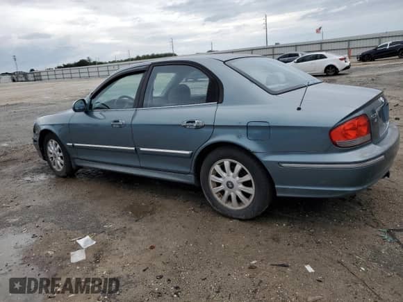 2005 Hyundai Sonata GLS with VIN KMHWF35H05A099649, listed as a Copart auction lot 74624104 with 182,268 mi miles and Salvage title. Bid and sale history available at DreamBid. Image 2.
