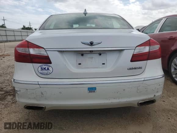 2012 Hyundai Genesis 3.8L z VIN KMHGC4DD3CU194588, wystawiony jako Copart lot #74981494 z przebiegiem Nie podano mil oraz Nie do naprawy • Non repairable. Historia ofert i sprzedaży dostępna na DreamBid. Obrazek 6.