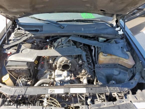 ✅ 2013 Dodge Challenger R/T Classic • VIN: 2C3CDYBT4DH685861 • Lot: 67073485. Wystawiony na Copart z przebiegiem 119 710 mil. Bezpłatny archiwum sprzedaży aukcyjnych z USA i szczegółowy raport historii pojazdu na DreamBid. Zdjęcie 11.