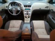 ✅ 2010 Chevrolet Malibu 1LS • VIN: 1G1ZB5EB0AF145796 • Lot: 85176065. Wystawiony na Copart z przebiegiem 145 894 mil. Bezpłatny archiwum sprzedaży aukcyjnych z USA i szczegółowy raport historii pojazdu na DreamBid. Zdjęcie 8.