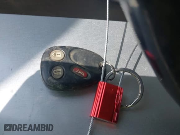 ✅ 2006 Chevrolet Silverado 1500 • VIN: 1GBHC23U36F265638 • Лот: 42360129. Опубликован ранее на IAAI с пробегом 182 385 миль. Бесплатный доступ к архиву аукционных продаж из США и подробный отчёт об истории автомобиля на DreamBid. Изображение 11.