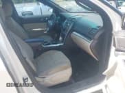 ✅ 2011 Ford Explorer • VIN: 1FMHK7B85BGA29959 • Lot: 42418887. Wystawiony na IAAI z przebiegiem 228 303 mil. Bezpłatny archiwum sprzedaży aukcyjnych z USA i szczegółowy raport historii pojazdu na DreamBid. Zdjęcie 5.