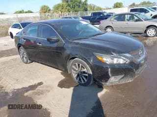 ✅ 2017 Nissan Altima SL • VIN: 1N4AL3AP2HC202461 • Lot: 43850355. Listed on IAAI with 105,091 mi. Free auction sales archive from the USA and detailed vehicle history report at DreamBid. Image 1.