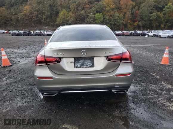 ✅ 2019 Mercedes-Benz A 220 • VIN: WDD3G4FB7KW028232 • Lot: 87040965. Listed on Copart with 91,847 mi. Free auction sales archive from the USA and detailed vehicle history report at DreamBid. Image 6.