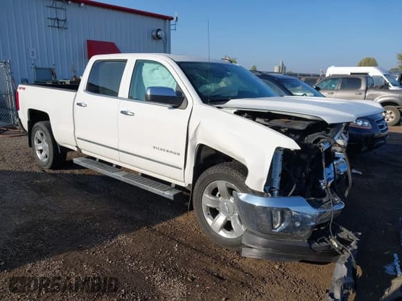 ✅ 2018 Chevrolet Silverado 1500 LTZ • VIN: 1GCUKSEC0JF189211 • Lot: 43240486. Listed on IAAI with 95,542 mi. Free auction sales archive from the USA and detailed vehicle history report at DreamBid. Image 1.