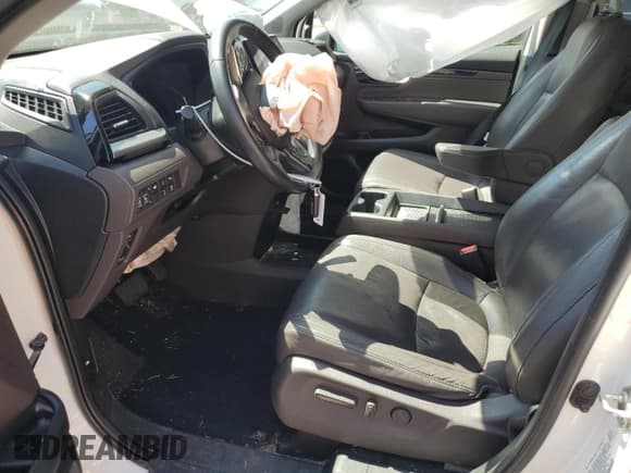 ✅ 2019 Honda Odyssey Elite • VIN: 5FNRL6H91KB109544 • Lot: 53440185. Listed on Copart with 92,457 mi. Free auction sales archive from the USA and detailed vehicle history report at DreamBid. Image 7.