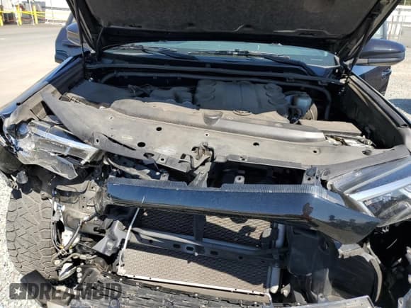 ✅ 2019 Toyota 4Runner SR5 • VIN: JTEZU5JR7K5211588 • Lot: 83985145. Listed on Copart with 64,826 mi. Free auction sales archive from the USA and detailed vehicle history report at DreamBid. Image 12.