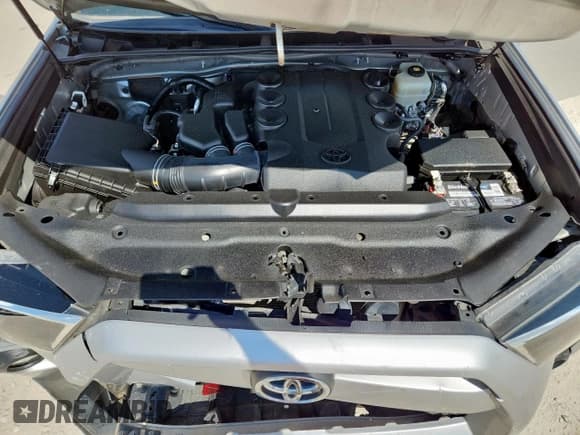 ✅ 2018 Toyota 4Runner SR5 • VIN: JTEBU5JRXJ5571647 • Lot: 85009295. Listed on Copart with 85,333 mi. Free auction sales archive from the USA and detailed vehicle history report at DreamBid. Image 12.