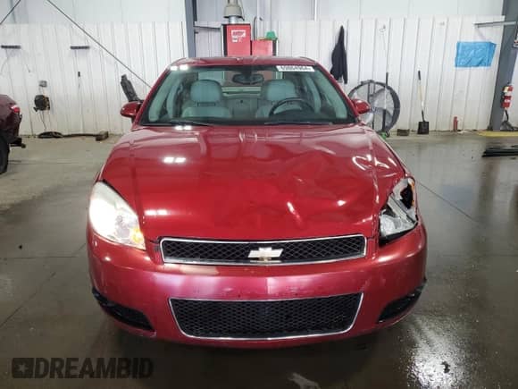 ✅ 2013 Chevrolet Impala LTZ • VIN: 2G1WC5E32D1230577 • Lot: 69864964. Wystawiony na Copart z przebiegiem 144 549 mil mil. Skorzystaj z bezpłatnego archiwum sprzedaży aukcyjnych z USA i zobacz szczegółowy raport historii pojazdu na DreamBid. Zdjęcie 5.