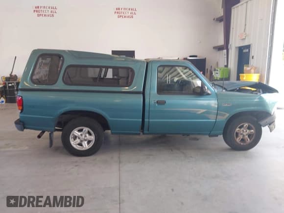 ✅ 1994 Mazda B-Series • VIN: 4F4CR12A6RTN06160 • Lot: 42873489. Wystawiony na IAAI z przebiegiem 83 652 mil. Bezpłatny archiwum sprzedaży aukcyjnych z USA i szczegółowy raport historii pojazdu na DreamBid. Zdjęcie 13.