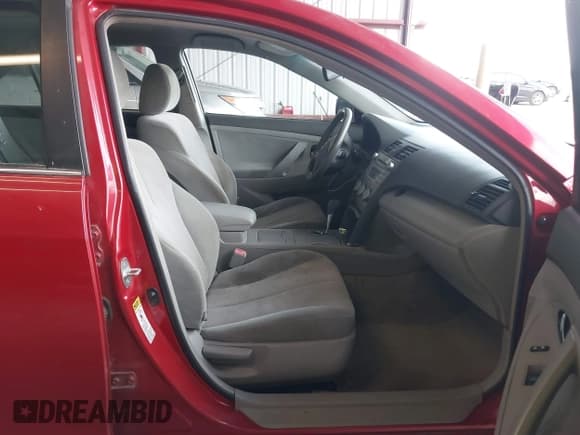 ✅ 2011 Toyota Camry SE • VIN: 4T1BF3EK4BU157914 • Lot: 43508423. Listed on IAAI with 233,800 mi. Free auction sales archive from the USA and detailed vehicle history report at DreamBid. Image 5.