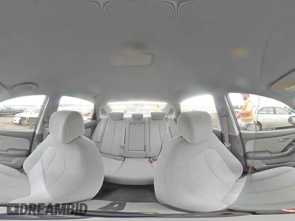 2008 Hyundai Elantra GLS с VIN KMHDU46D18U385222, выставлен на аукционе Copart как лот 82143175 с пробегом 127 900 миль миль и Списание • Salvage title. История ставок и продаж доступна на DreamBid. Изображение 14.