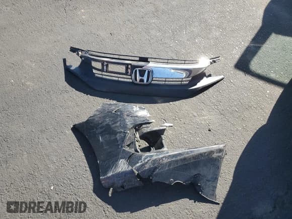 ✅ 2018 Honda Civic EX-T • VIN: 2HGFC3B39JH356178 • Lot: 91853285. Wystawiony na Copart z przebiegiem 83 595 mil. Bezpłatny archiwum sprzedaży aukcyjnych z USA i szczegółowy raport historii pojazdu na DreamBid. Zdjęcie 12.