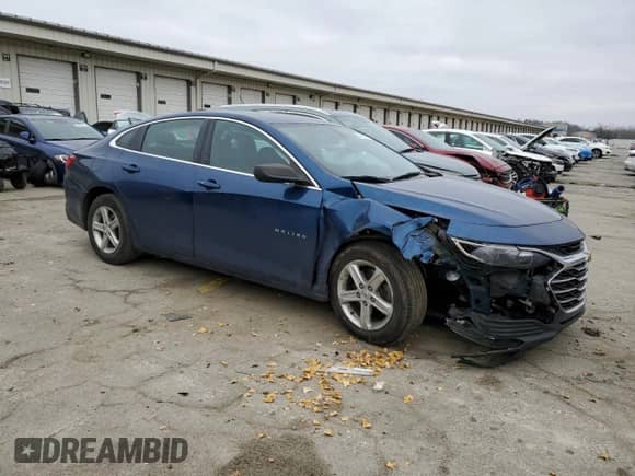 2019 Chevrolet Malibu LS z VIN 1G1ZB5STXKF181672, wystawiony jako Copart lot #43803535 z przebiegiem 106 580 mil mil oraz Nie do naprawy • Non repairable. Historia ofert i sprzedaży dostępna na DreamBid. Obrazek 4.